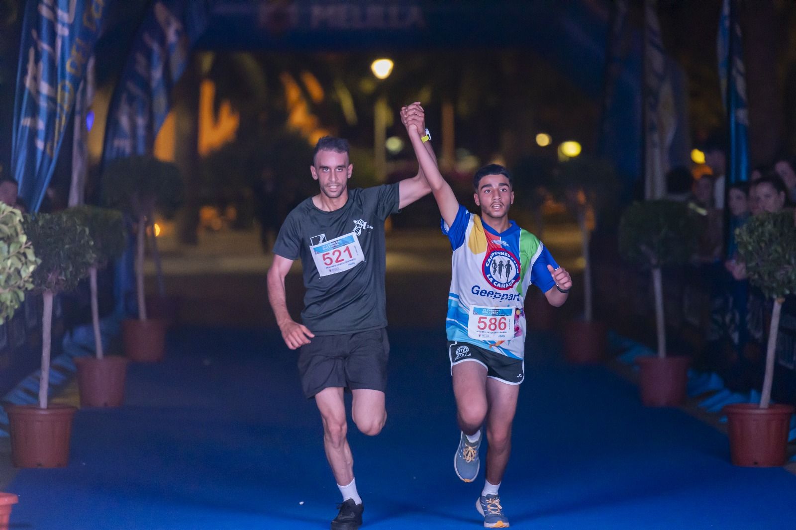 En la Carrera Melilla Ciudad del Deporte 2025 todos se sienten triunfadores al cruzar la meta. En la Carrera Melilla Ciudad del Deporte 2025 todos se sienten triunfadores al cruzar la meta.